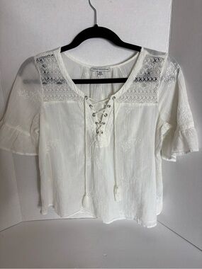 American Eagle Outfitters Ivory Lace-Up Boho Peasant Blouse